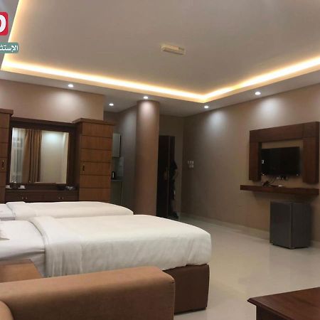 Red-5 - Al Safa Suites 塞拉莱 外观 照片